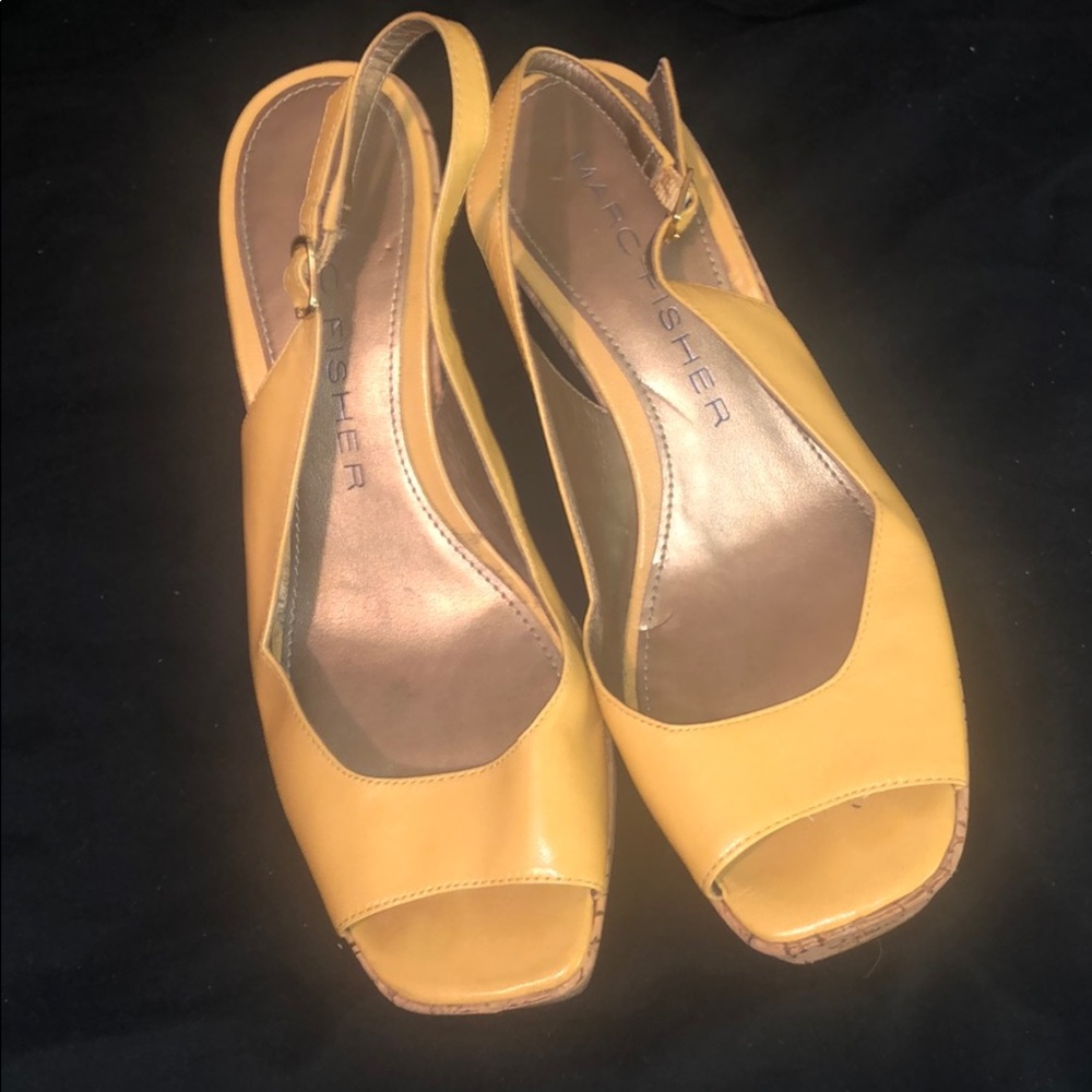 Marc fisher wedges
